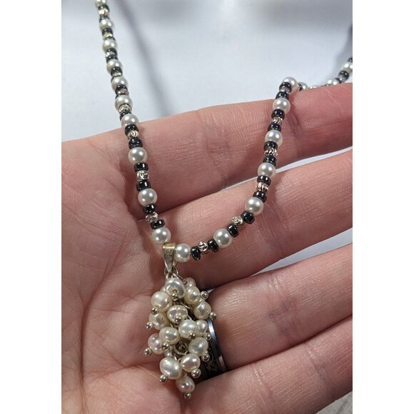 Handmade Whimsical Pearl And Glass Beaded Cluster Pendant Necklace - Picture 6 of 9